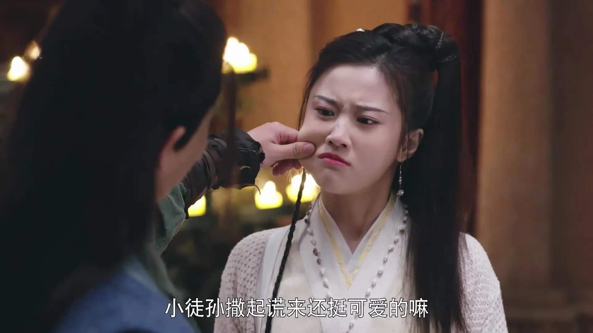 “武汉马拉松:跑者们用脚步诠释极限精神”