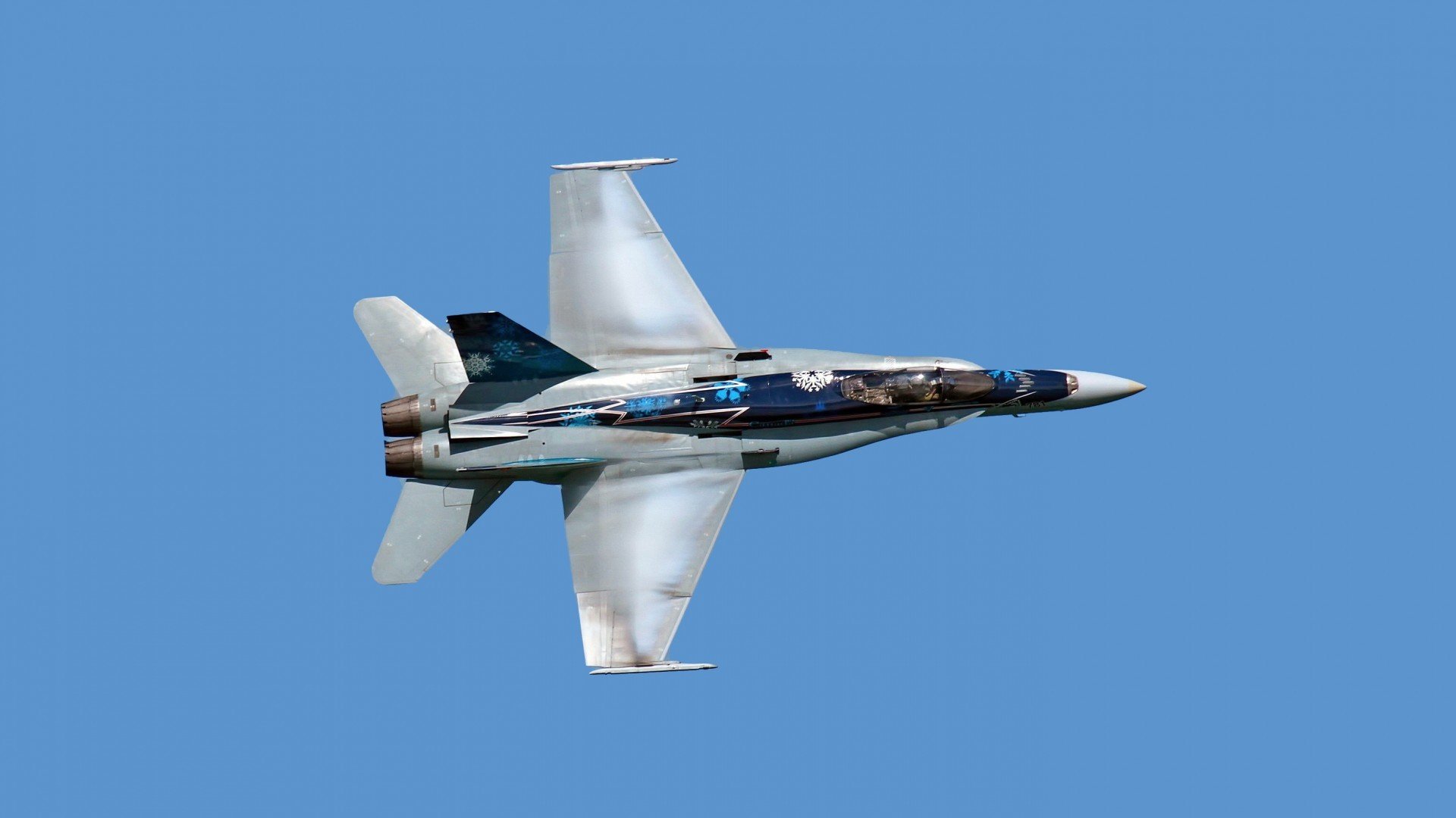 爱游戏赛事中心-千人参赛，兴隆湖变身水上竞技场，兴隆湖蓄水了么