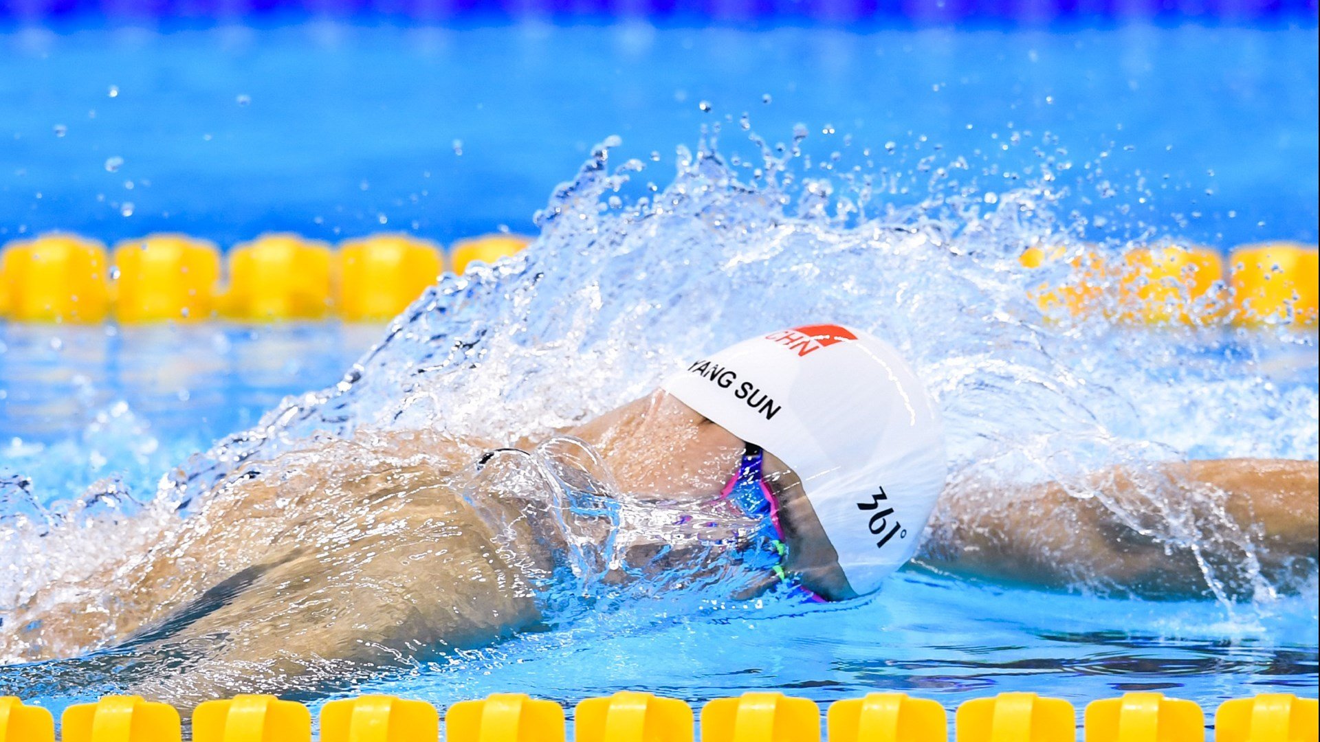 意甲：拉齐奥2-0完胜萨索洛，奥斯梅恩梅开二度，意甲ac拉齐奥